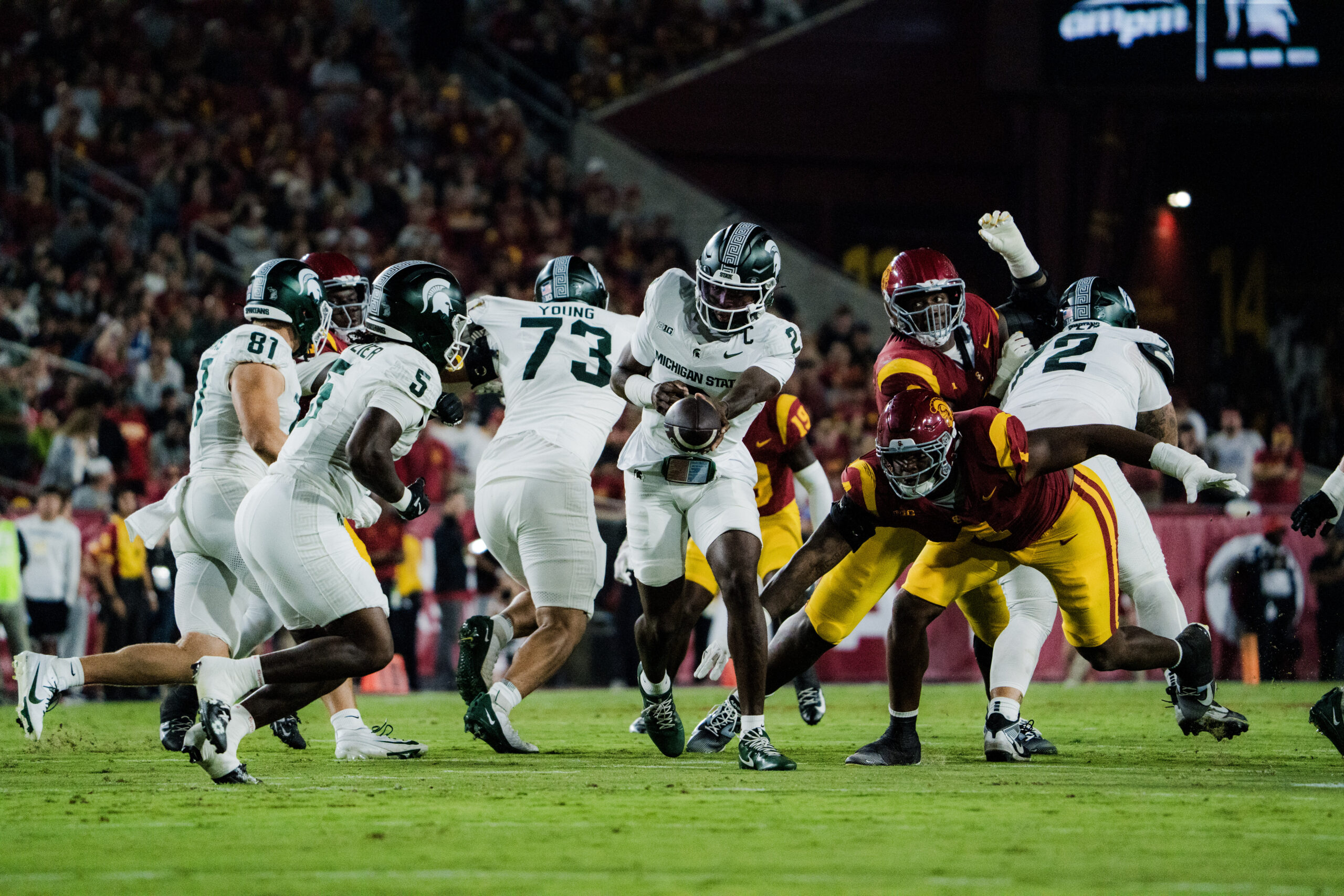 USC Survives Michigan State Rally, Pulls Away Late in 45-31 Win